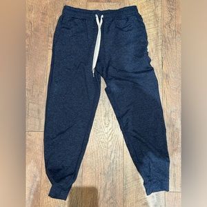 Women’s Vuori Joggers